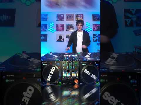 Take on me x What it is #djliveset #music #djs #musicremix #mashup #doechii #aha #whatitis #takeonme