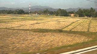 preview picture of video 'インドネシア鉄道　車窓風景３　【ジャカルタ～ジョグジャカルタ】'