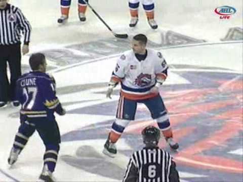 Richard Clune vs Pascal Morency