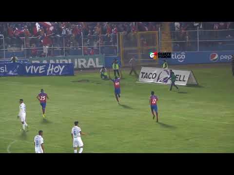 Video Gol: William Zapata 25' - Xelajú Mc 2-0 Comunicaciones - Apertura 2017 Jornada 07