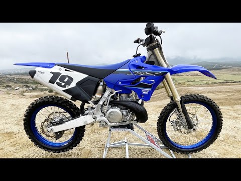 2021 Yamaha YZ250 Two Stroke with all new Bell Moto 10 Helmet - Dirt Bike Magazine