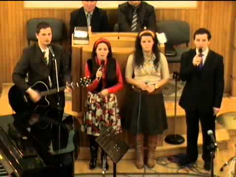 Tineri Zorilor - Este Unul