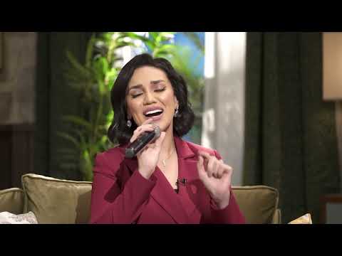 مي فاروق تغني "آه يا اسمراني اللون" في بروين شو