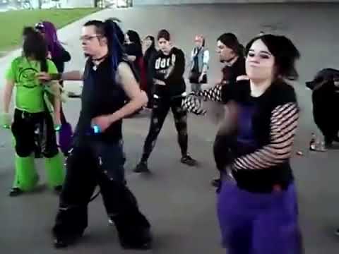 Zlatno slavejce 2015 - Kap Kap Cybergoth (Video)