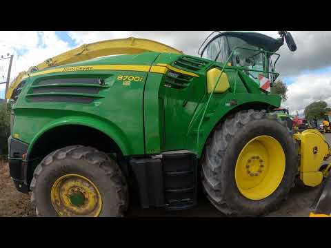 2017 John Deere 8700i 19.0 Litre 6-Cyl Diesel Combine Harvester (751 HP) with 639 Header RVT