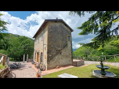 Rustico ristrutturato nel Parco delle Alpi Apuane