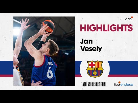 El 'Profesional' Jan Vesely se luce en la victoria del Barça