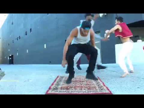 Aladdin va a la campana - KingBach