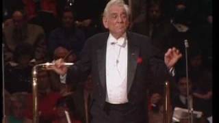 Candide Overture: Leonard Bernstein conducting