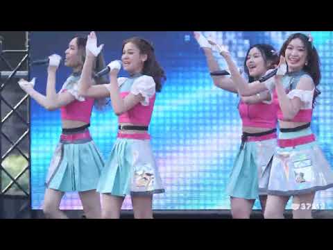 BNK48 Nine - Warota People @ BNK48 13th Single "Iiwake Maybe" First Performance [4K 60p] 230226
