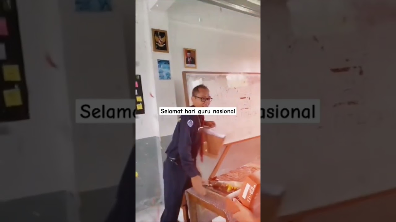momen haru saat murid sekolah kasih suprise buat pak guru ‼️#momenharu #hariguru #suprise #murid