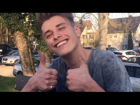 498 Mika Setzer - Musiker - Internetstar