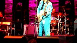 Chris Isaak. "One Day". Live in Moscow!