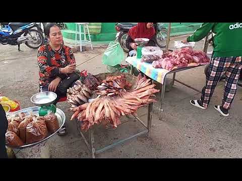 Khmer Fish , Vegetables market in Cambadia / Amazing Cambodia Wet Market Scene