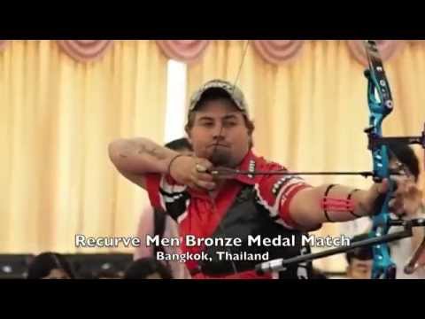 Brady Ellison (USA) shooting the winning arrow