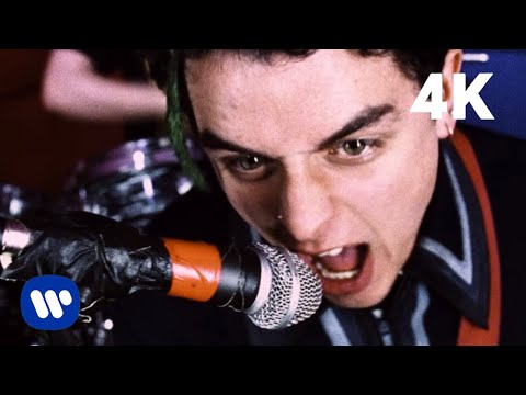 Green Day - Longview [Official Music Video]