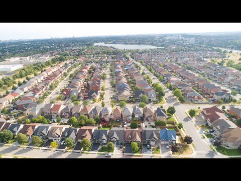 103 Trail Side Walk, Brampton