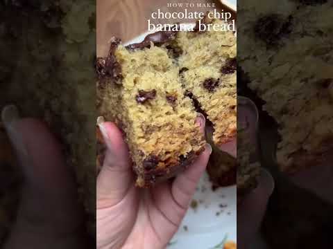 🤔How to make chocolate chip banana bread #chocolatechipbananabread #bananabread #azrahomeskitchen