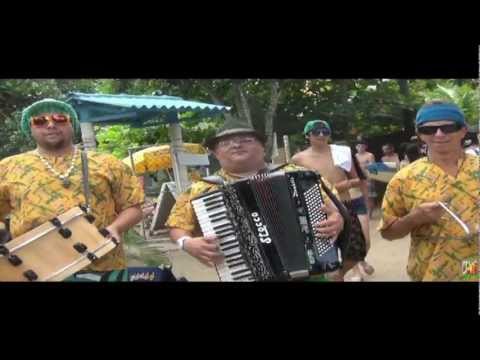 Trio da Lua - Flor de Muçambe - (Clip Oficial)