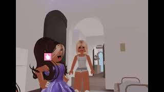 SCHOOL DANCE!💗 MQDEFAULT Thumbnail