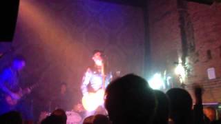 Go Radio-Close the Distance Live