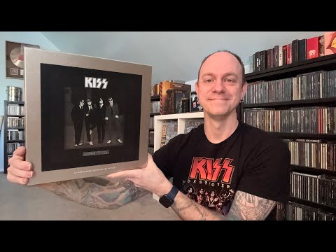 Kiss - Dressed To Kill: Deluxe Edition - New Boxset Review & Unboxing