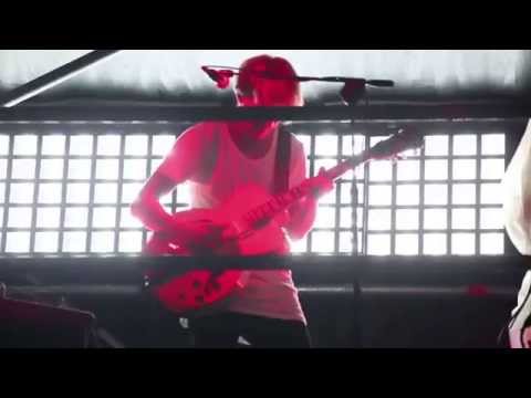 TJF Fringe 2015 - KOMFORTRAUSCHEN // Night Towers