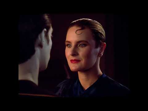 Star Trek Next Generation | Data Kissing Sexy Tasha Yar