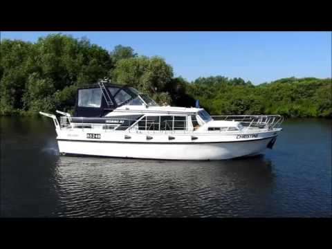 Ocean 37 with introduction by Yacht Broker John Long