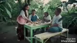 Download lagu TEMPE KADALUARSA FILM PENDEK NGAPAK mp3