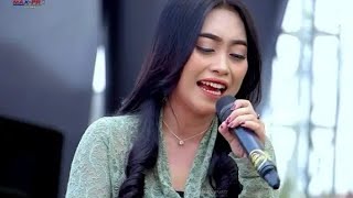Download lagu Eva Kholiq Wanita idaman lain • Mahesa Musik full saweran #fyp 1jt view♥️ mp3
