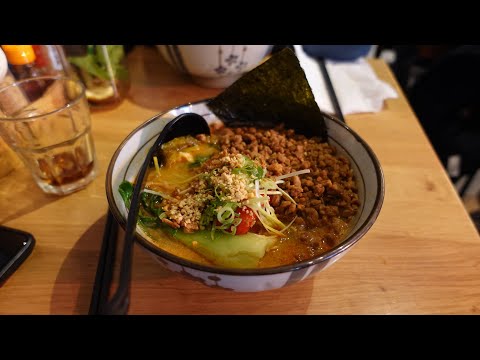 HIGHLY UNDERRATED CITY IN BELGIUM? Discovering the DIAMOND CITY of ANTWERP🇧🇪 INCREDIBLE TANTAN MIEN