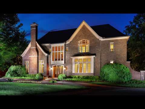 33 Middleboro Court Listing