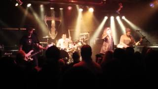 Saigon Kick - New World