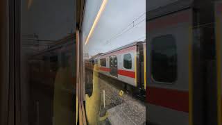 特急Laviewから見た小手指車両基地