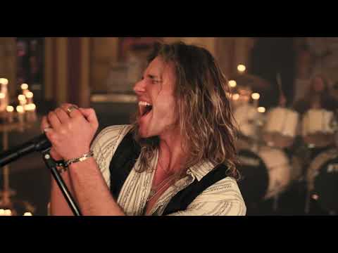 DAZR - CAN'T TAKE IT ANYMORE (OFFICIAL VIDEO)