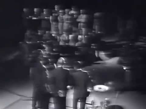 In This Whole Wide World / Four Freshmen "live" on stage