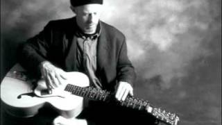 Harry Manx - Sittin' On Top Of the World