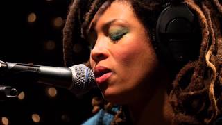 Valerie June - If You Love And Let Go (Live on KEXP)