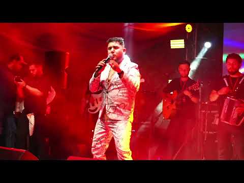 ¡ESTAMOS EN VIVO desde el Festival del Soltero en Chaguaní, Cundinamarca! En tarima Ricardo Morales
