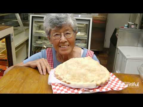 Mom's Apple Pie in Sebastopol