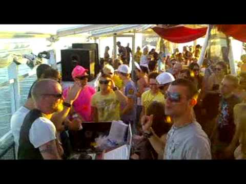 Danceteria :: The Love Boat VOL. 3 :: Circus Freaks At Sea