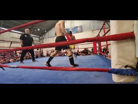 1er round kickboxing debut de Mateo "Minotauro" vega