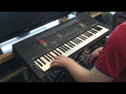 Yamaha PSR-SQ16 Keyboard Full Accompaniment Styles Part 4/5