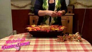 preview picture of video 'Country Home Decorating Ideas  -  Fall Table Centerpiece'
