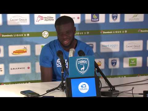 J05 : Chamois Niortais FC - SM Caen, conférence de presse
