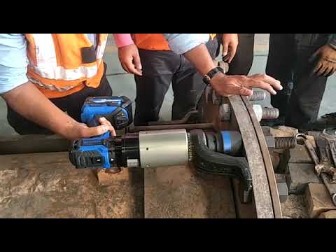 Gedore Battery Operated Torque wrench #torquewrench #gedore #aes #upto6000Nm #batteryoperated