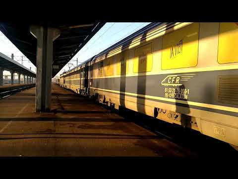 Tren INTEREGIO 1633 Pleaca din Ploiesti Vest spre Brasov