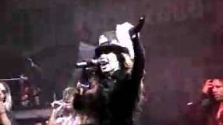 Nuevo Video Gloria Trevi. Doña Pudor.