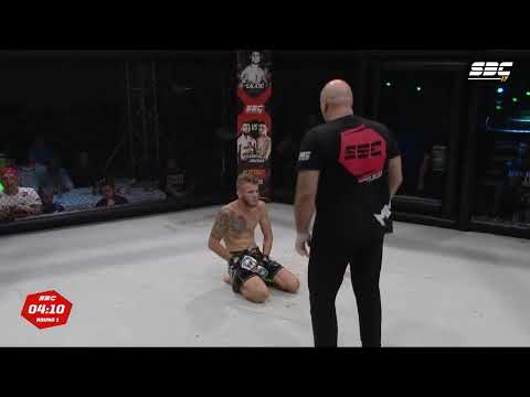 George Emanuel vs Ognjen ''Master'' Salatic   SBC17   Serbian Battle Championship (Medical Stop)